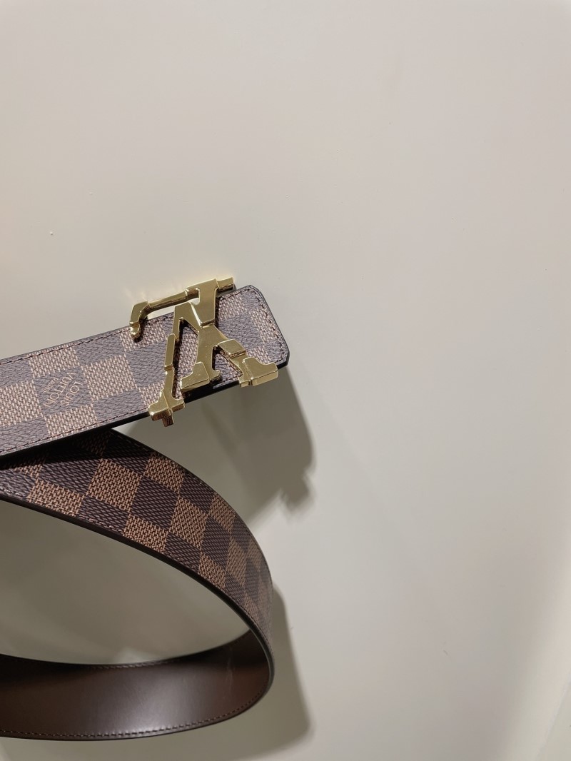 LOUIS VUITTON Belts